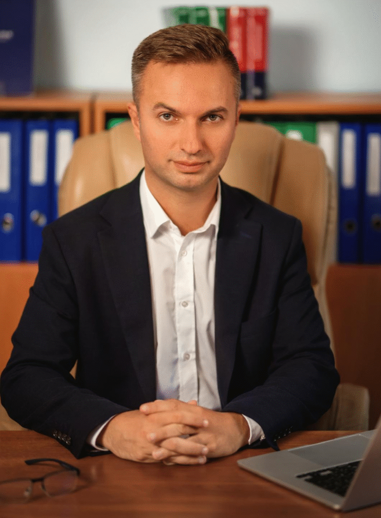 Porady prawne – Radca prawny Tomasz Stupak. Szybka i profesjonalna pomoc prawna. Zapraszam do kontaktu!